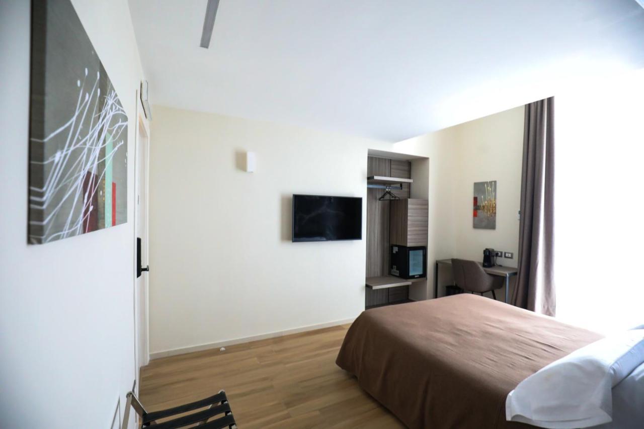 Municipio Luxury Suite Nápoles Exterior foto