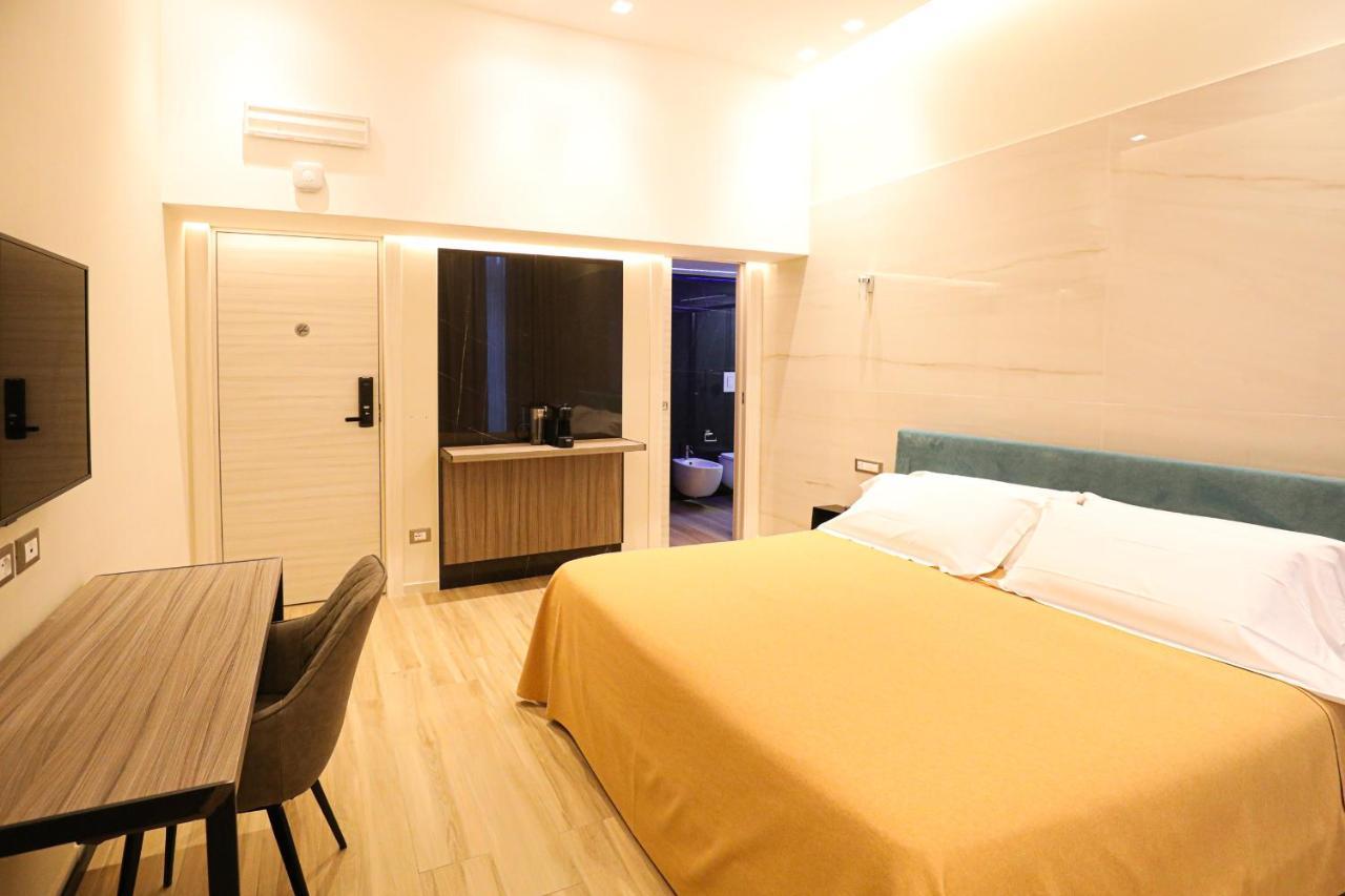 Municipio Luxury Suite Nápoles Exterior foto